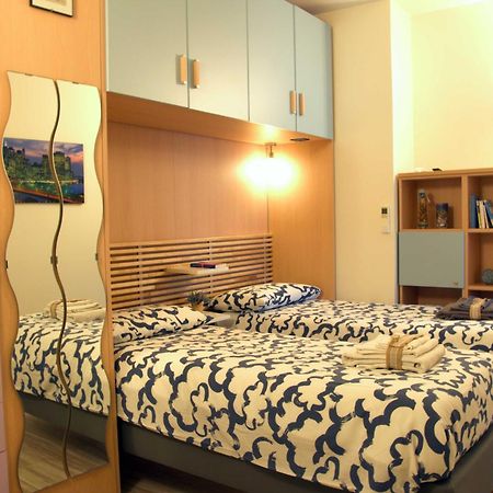 Una Spettacolare Vista Mare - Casa Con Jacuzzi Bergeggi Kültér fotó