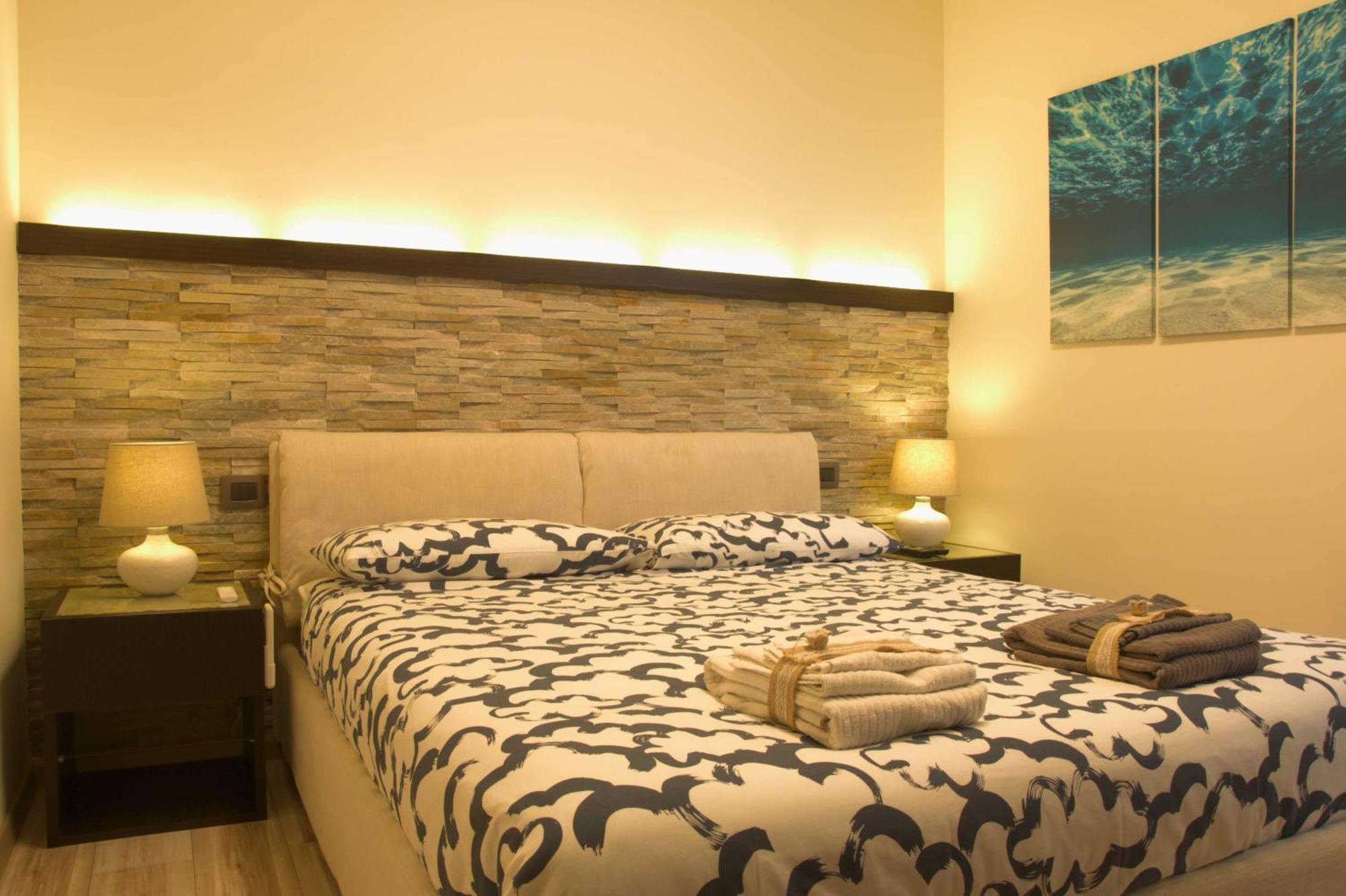 Una Spettacolare Vista Mare - Casa Con Jacuzzi Bergeggi Kültér fotó